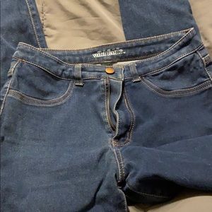 Wild fable size 8 dark denim skinny jeans